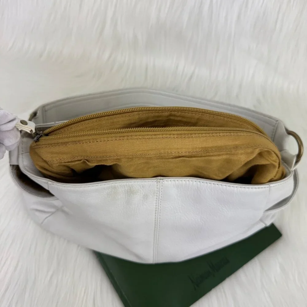 HOBO Cream Leather Hobo Shoulder Bag